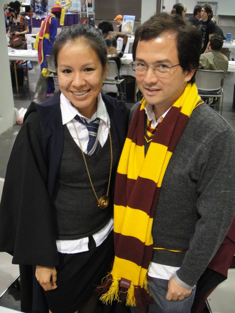Fans dressed as Hogwarts students at Wizard World Anaheim 2011